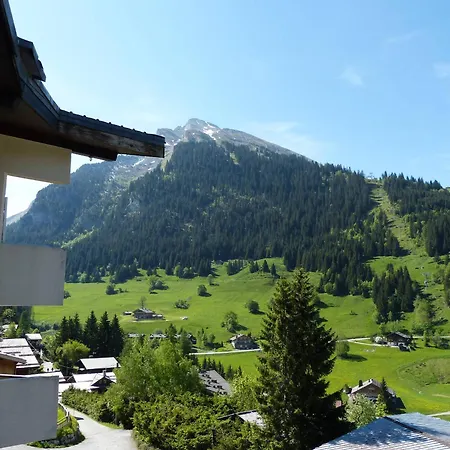 Apartment Cosy, Pied De Piste, Cheminee, Animaux Admis - Fr-1-304-153 La Clusaz